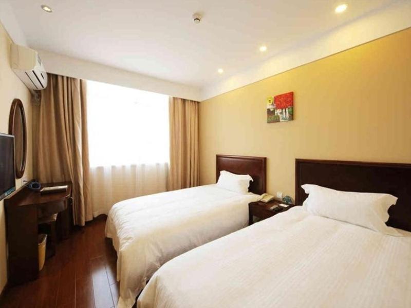 Greentree Inn Shanghai West Huaxia Road Metro Station Express Hotel Exterior foto
